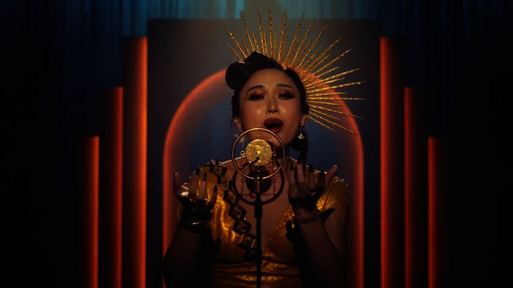 'In case you missed the obvious clues, I'm the femme fatale of this tawdry tale.'