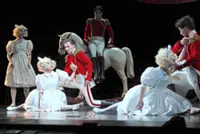 Japanese dancers pursue dreams in Russia