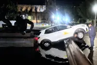 Frenchman eating McDonald's crashes into historic Sydney fountain, police say