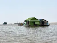 Tonle Sap, an unusual water landscape