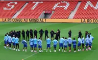 Soccer-DR Congo hope to go ahead with Spain fixture despite Ebola cancellation