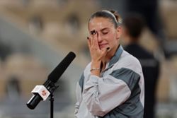 Tennis-“Whose side are they on?” Ukraine's Kostyuk rips into Russian players at Roland Garros