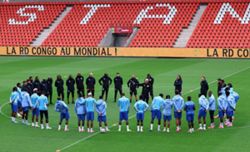 Soccer-DR Congo hope to go ahead with Spain fixture despite Ebola cancellation