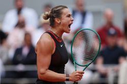 Tennis-Shnaider stuns Sabalenka at windy French Open to make semi-finals