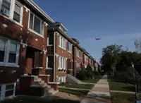 Buyers vie for homes in ‘NFL draft’ near Chicago