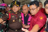 Prabowo warns over graft as free meals probe rattles Indonesia