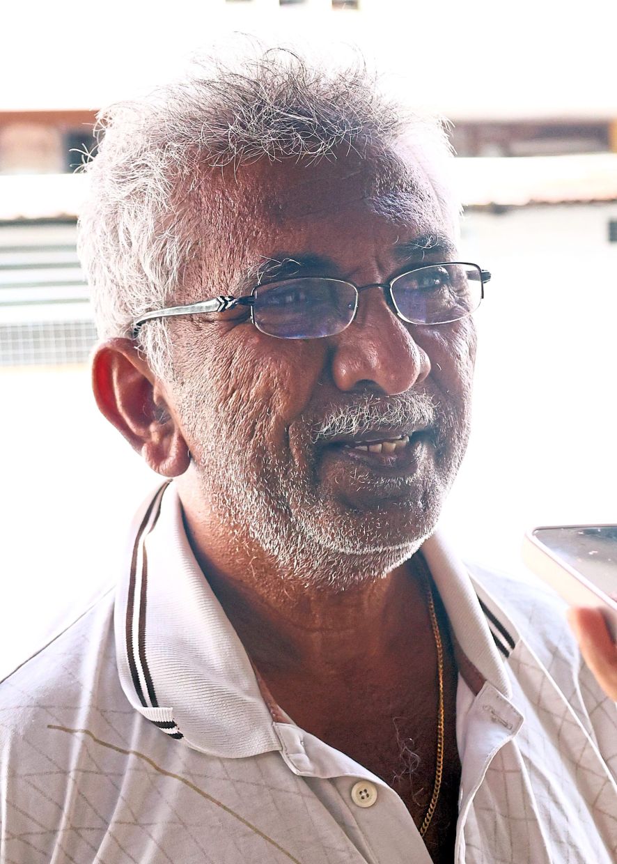 Arjan has tried other barbers but wasn’t satisfied.