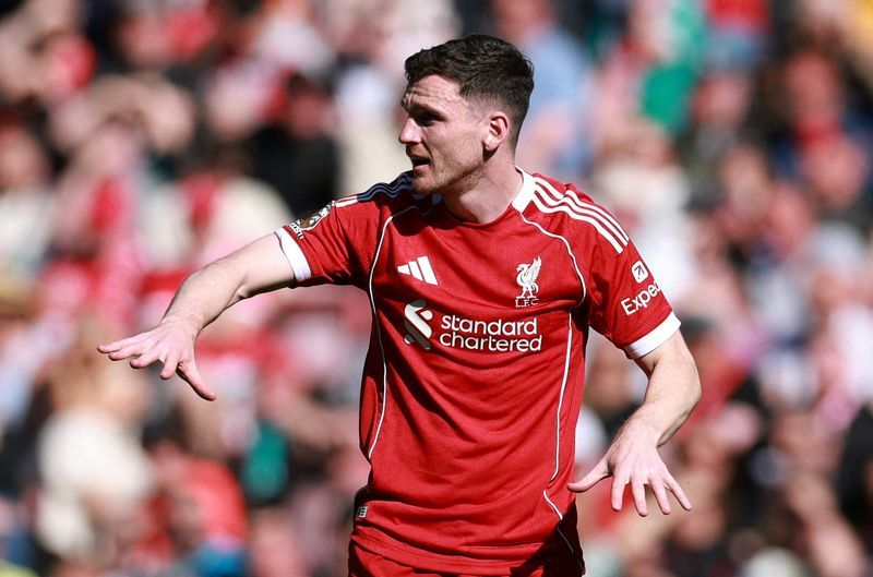 Soccer-Spurs sign Robertson on free transfer after Liverpool exit