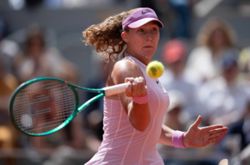 Tennis-Dream meets fairytale as Andreeva and Chwalinska set up French Open final showdown