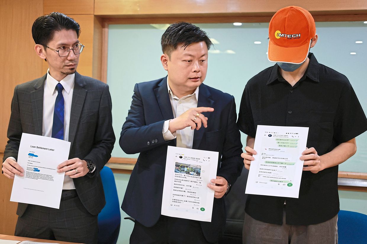 What began as a RM1,000 online loan turned into a RM16,800 ordeal for a 19-year-old student after he and his family were repeatedly pressured to make additional payments by alleged scammers.