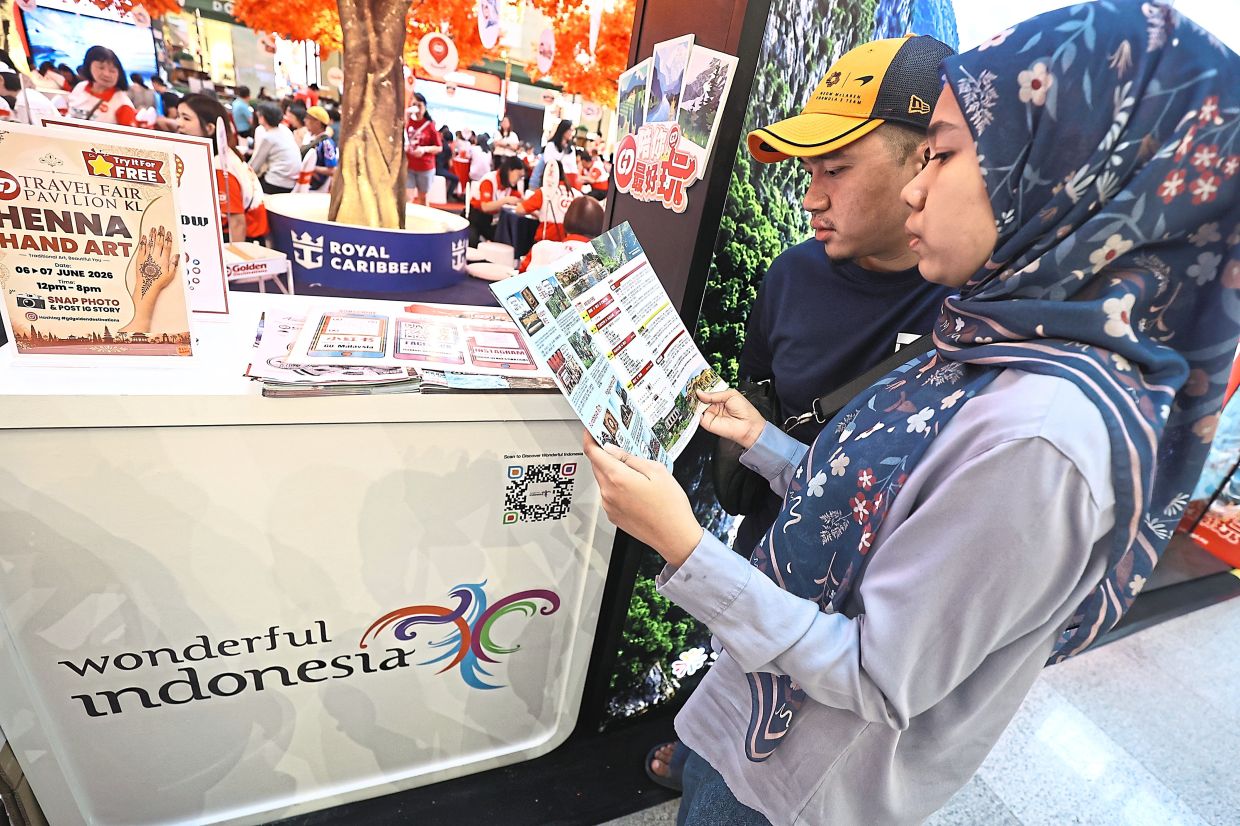 Indonesia has always been a favourite travel destination for Malaysians, and visitor numbers are expected to increase with the neighbouring country’s currency hitting a record low.