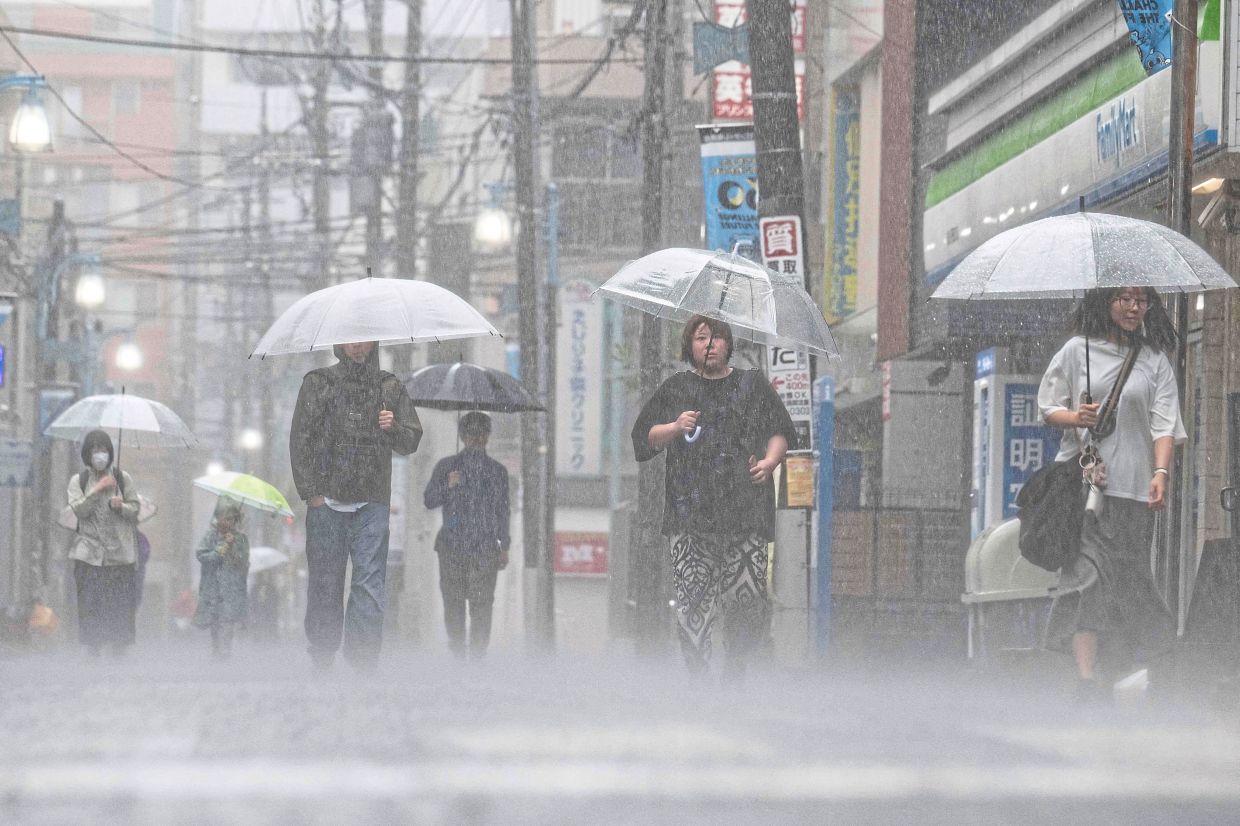 The MetMalaysia has issued a warning of thunderstorms, heavy