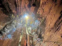 Cave rescue for two halted