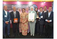 VC earns leadership award for edu excellence