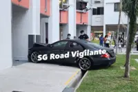 Man arrested for possessing stun device, suspected drug offences after crashing car in Yishun, Singapore