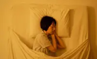 QuickCheck: Is sleeping on your right side bad for your heart?