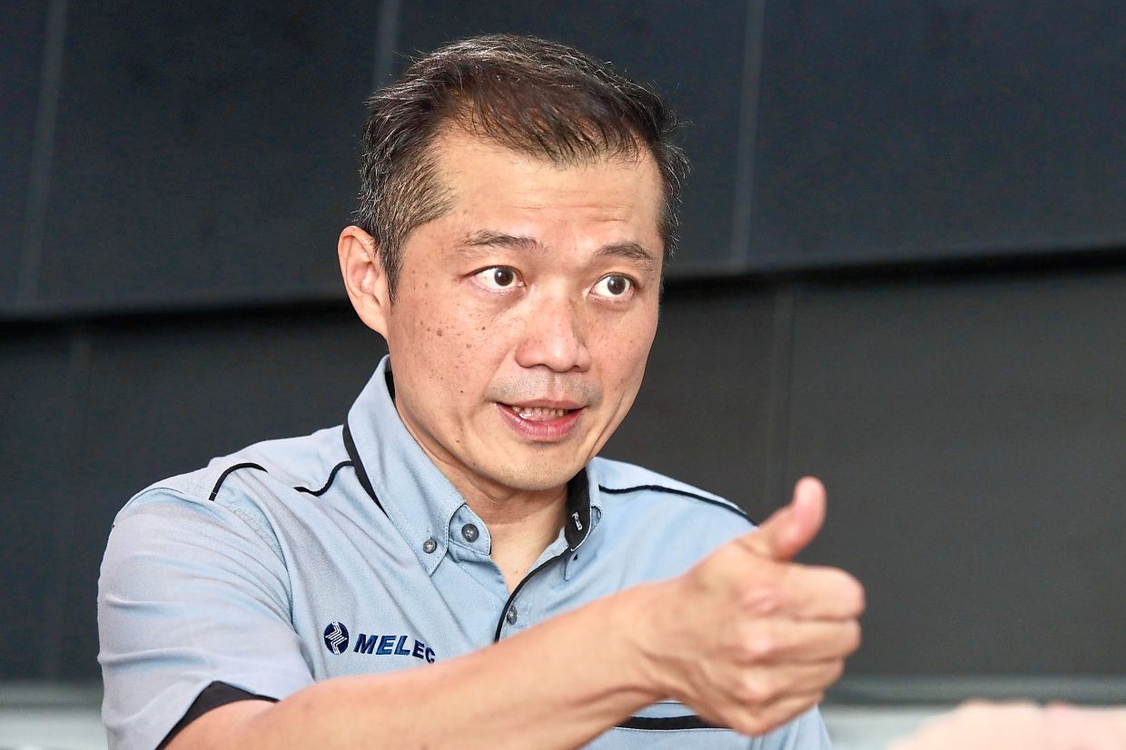 Tan concurs that it is unrealistic to expect the average consumer to monitor the exact power consumption of every device connected to a charging hub, but stresses that consumers should pay attention to warning signs. — Albert Tan Tin Yau