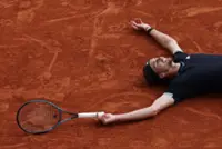 Tennis-Zverev tears down the wall to enter Grand Slam winners' circle at French Open