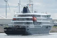 Hantavirus quarantine ends for cruise pair