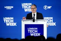 UK sets out $1.5 billion AI hardware plan with supercomputer, chip funding