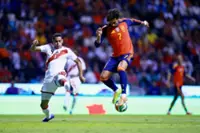 Soccer-Spain beat Peru 3-1 in friendly as World Cup fever grips Puebla