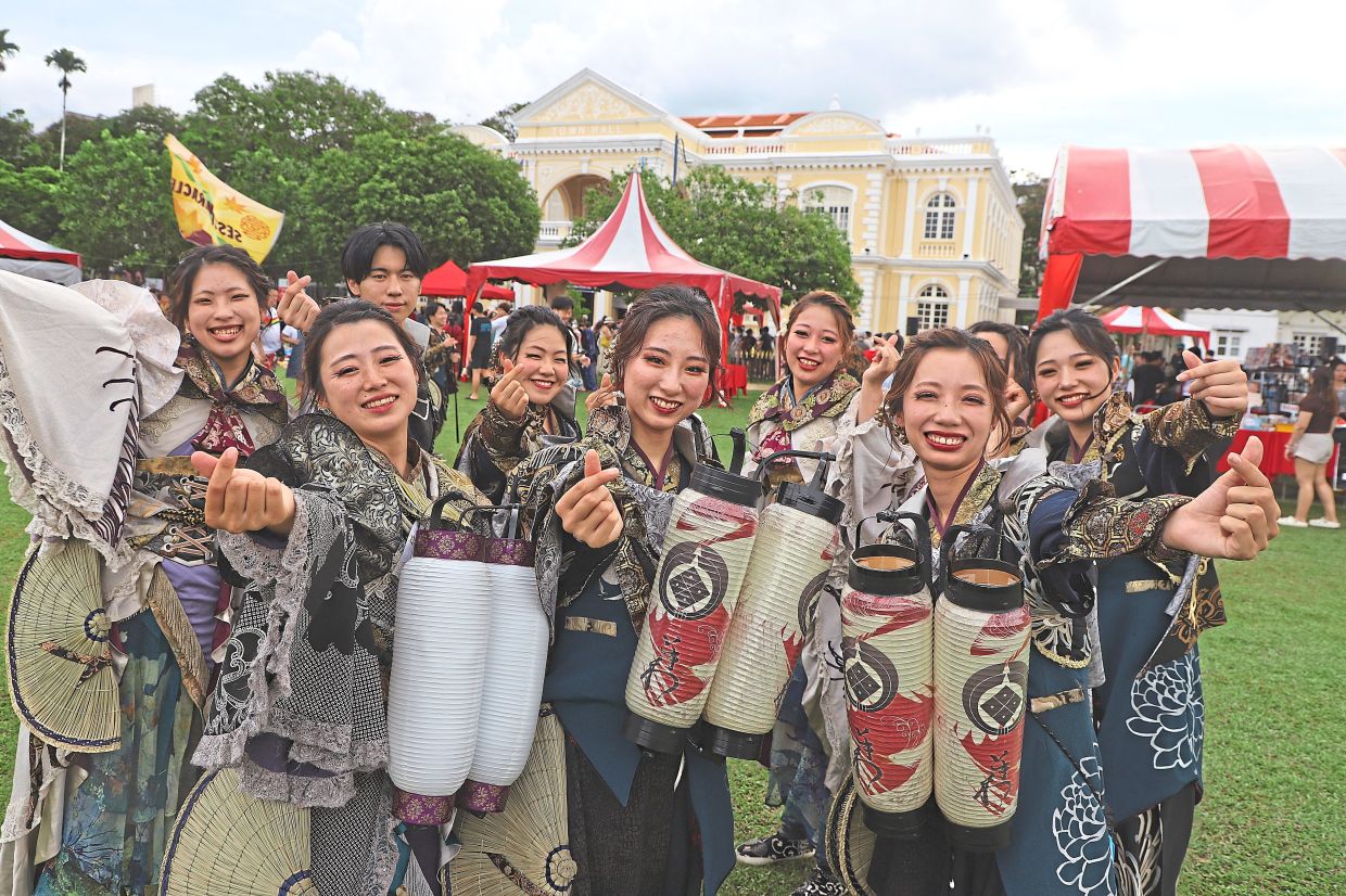 The award-winning Ioriya Tokiwa Yosakoi Team from Nagoya, Japan, will be back for this year’s Penang Yosakoi Parade. — Filepic