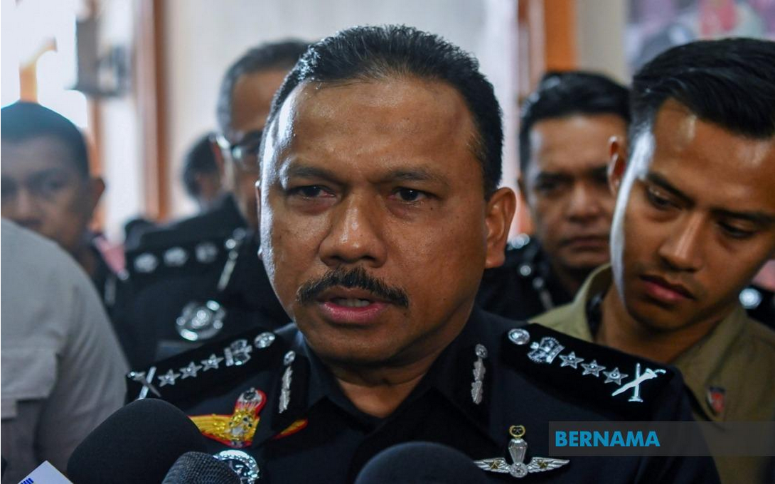 The operation was launched following a report on a vehicle b