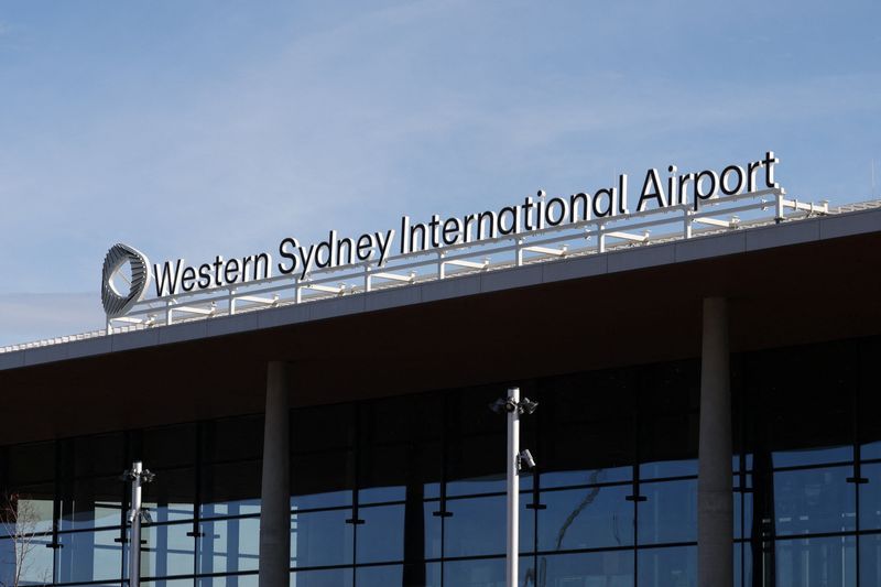 The current airport, located closer to Sydney's central busi