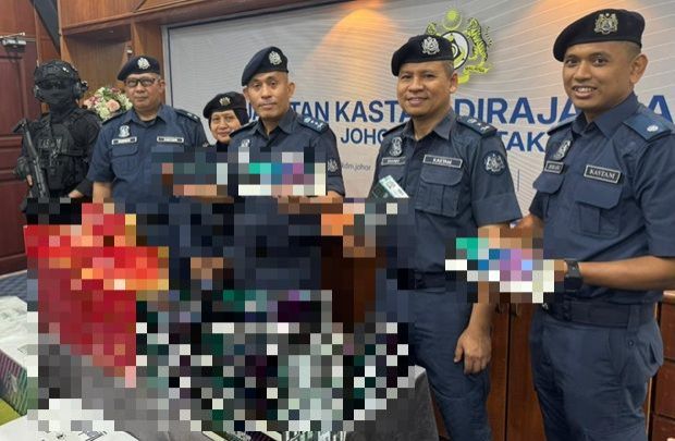 Johor Customs director Aminul Izmeer Mohd Sohaimi said the s