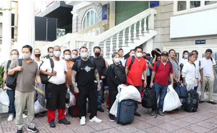 Vietnamese authorities have received 33 citizens d