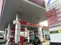 Indonesia's non-subsidised RON92 petrol price jumps 32%, first hike in months