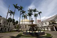 Venezuela deploys troops against illegal miners in key gold belt