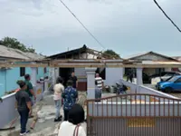 Over 20 houses damaged in Klebang following strong winds