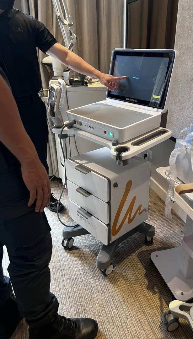 Counterfeit Ultherapy device found during the raid.