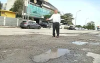 Council to fix roads after Kapar factory owners mount complaints