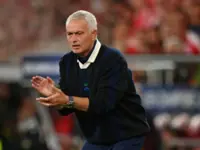 Factbox-Soccer-Real Madrid manager Jose Mourinho