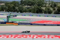 Motor racing-Norris fastest ahead of Russell in second Barcelona practice
