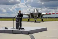 US to give Poland new $4 billion loan for arms purchases, PAP reports