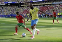 Soccer-Morocco expose Brazil flaws but settle for draw in World Cup heavyweight clash