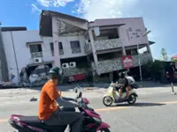 Deadly Philippine quake raised seabed by up to two metres