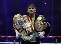 Boxing-Rodriguez knocks out Vargas to become world champion in third weight class
