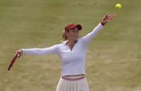 Tennis-Vekic hangs tough to beat Raducanu in Queen's final