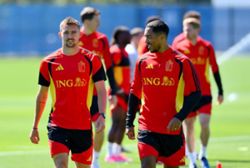 Soccer-Belgium's De Bruyne says fourth World Cup is one he can enjoy