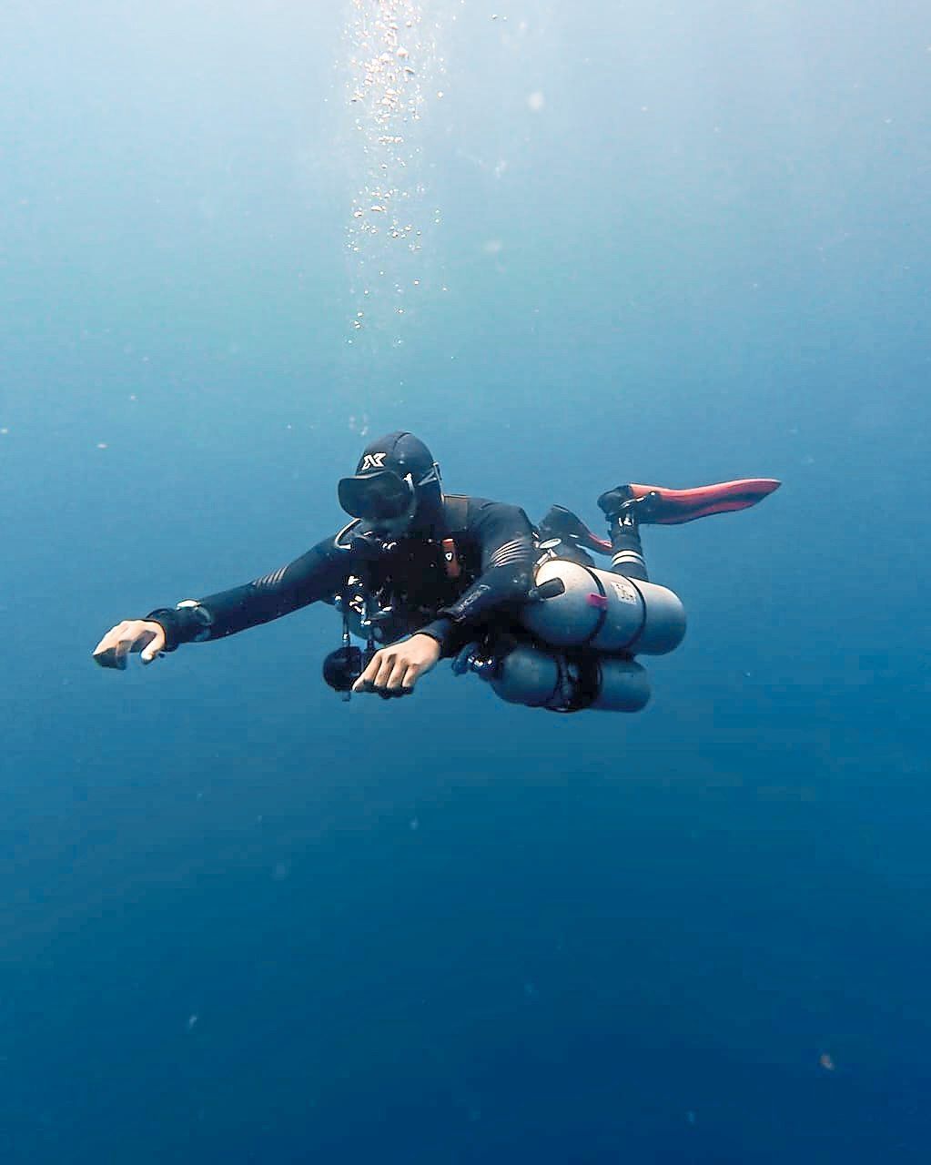 It’s important to build a strong foundation first before attempting advanced forms of diving, Affan says.