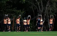 Soccer-Uruguay forced to delay trip to US for World Cup opener - reports