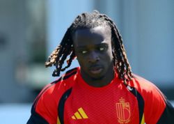 Soccer-Belgium baby dilemma for father-to-be Doku
