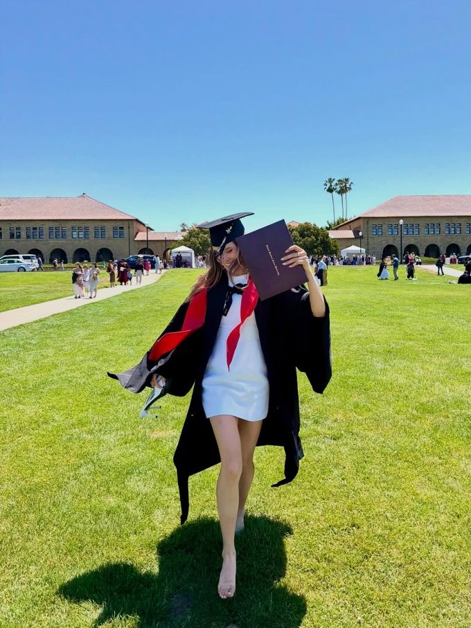 Eileen Gu celebrates on graduation day. -- Photo by Instagtam/@eileengu