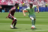 Soccer-Vargas confident misfiring Swiss can top World Cup group after 'wake-up call'