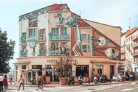 What it’s like to stay at the 'White Lotus' luxury hotel in Cannes