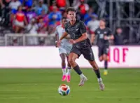 Soccer-New Zealand's Garbett ruled out of World Cup with injury